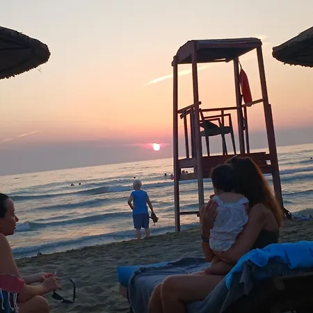 Sol Gjiri Lalzi * Durrës